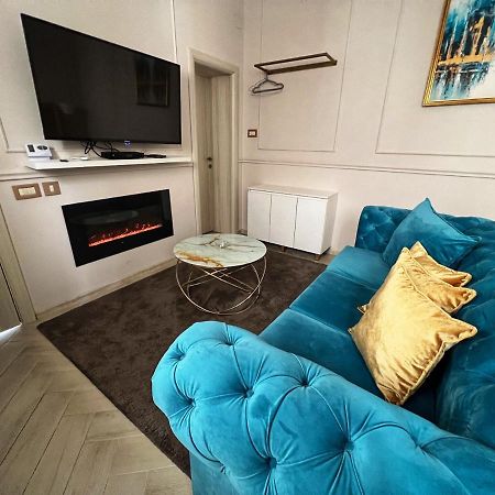 Apartamento Dis Delux Kruševac Exterior foto