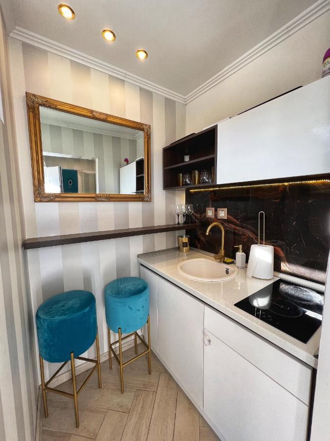 Apartamento Dis Delux Kruševac Exterior foto